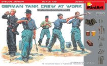 MiniArt 1:35 Scale - German Tank Crew At Work