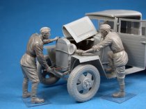 MiniArt 1:35 Scale - Red Army Drivers