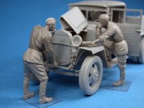 MiniArt 1:35 Scale - Red Army Drivers